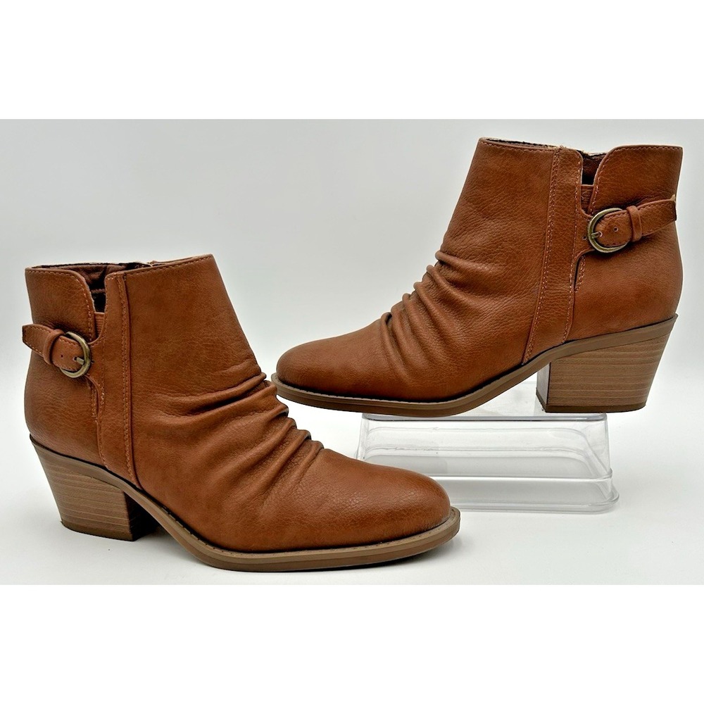Baretraps Womens LINNEA Block Heel Bootie Sz 8M in Brown Vegan Leather